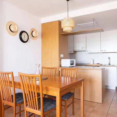 Apartament 109 Sunny Paradise By Sunkeyrents